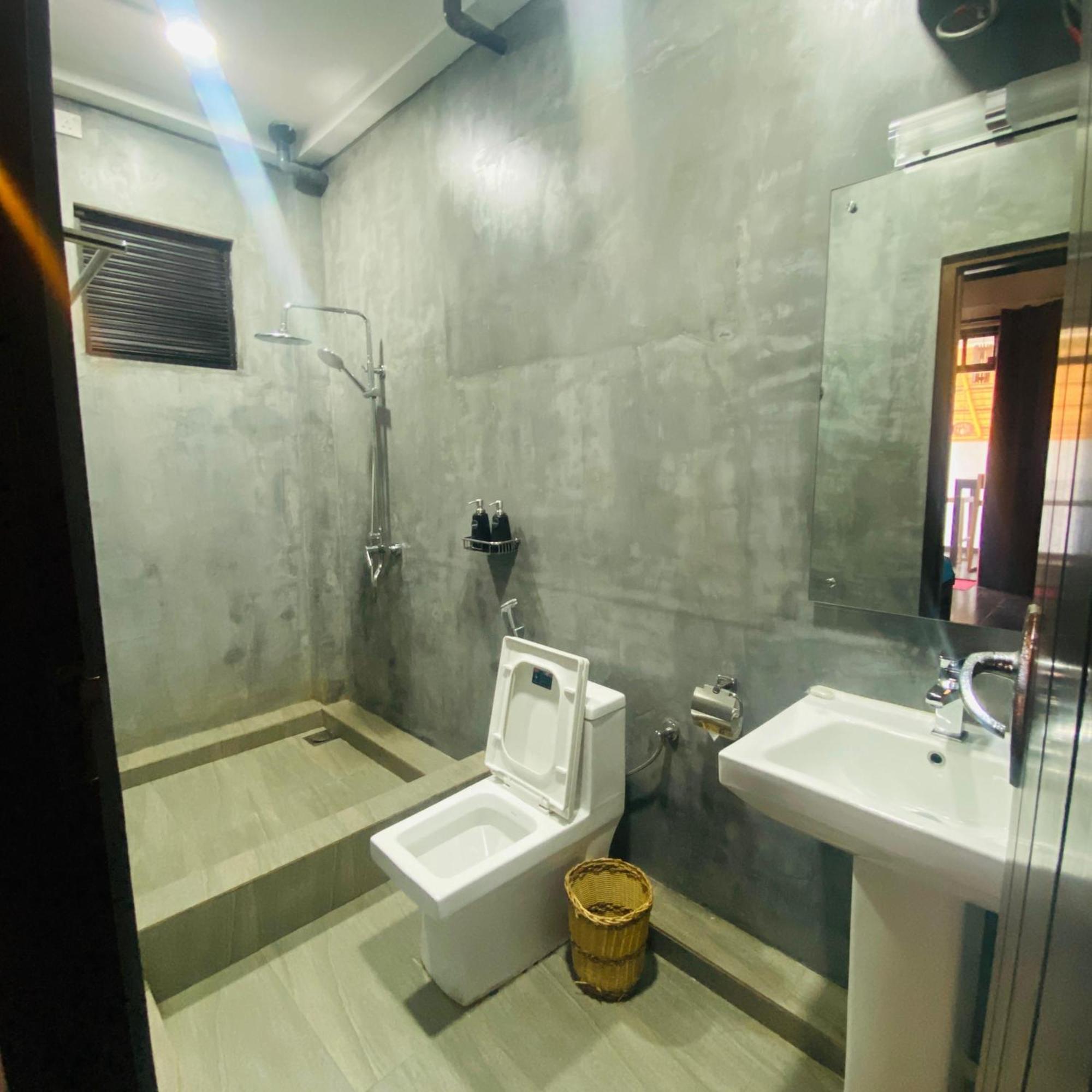 Shima Guni Beach Club Hotel Matara Kamer foto